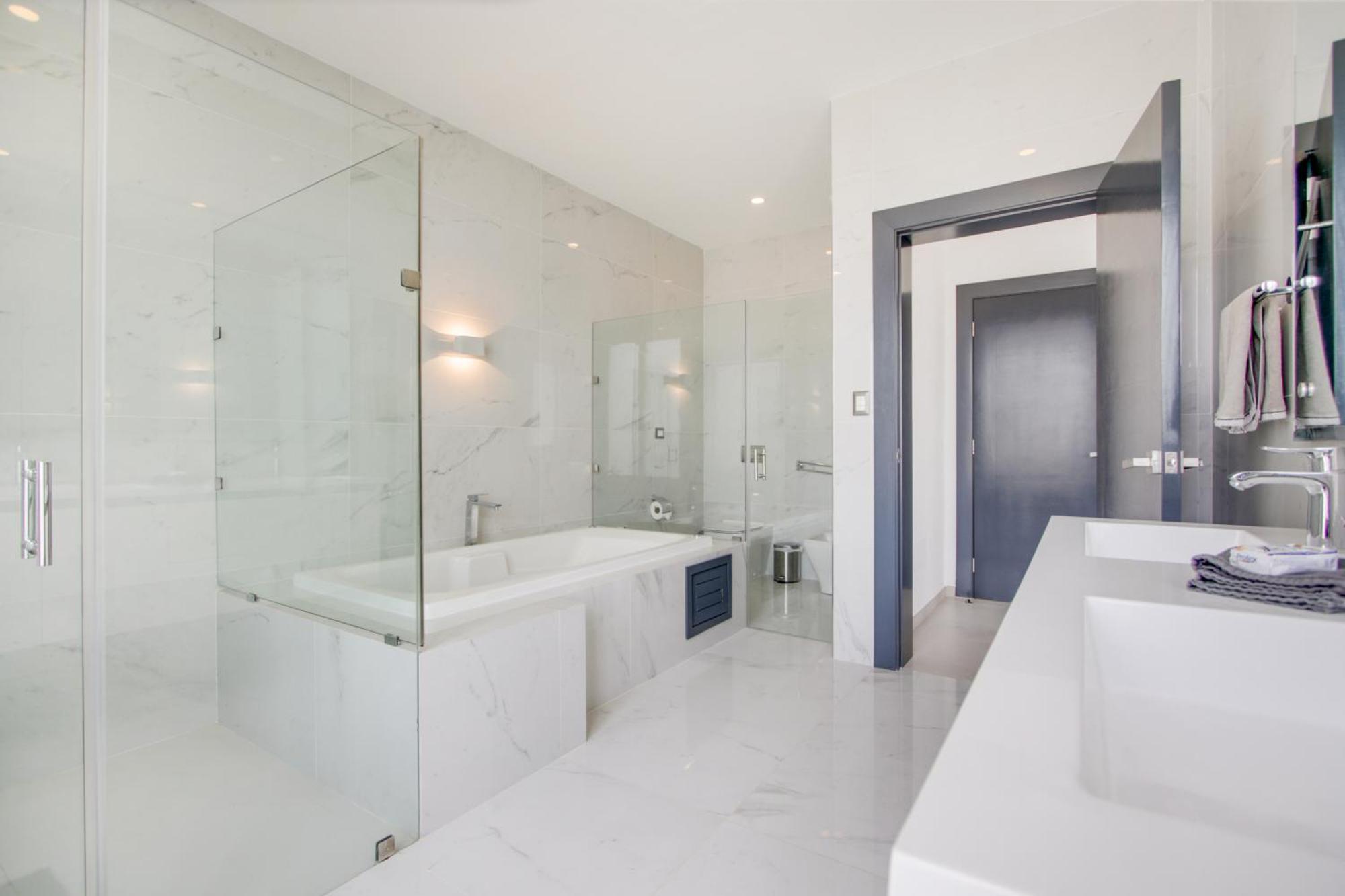 Modern Brand New With Pool, Jacuzzi, Chef At Cocotal Golf & Country Club
