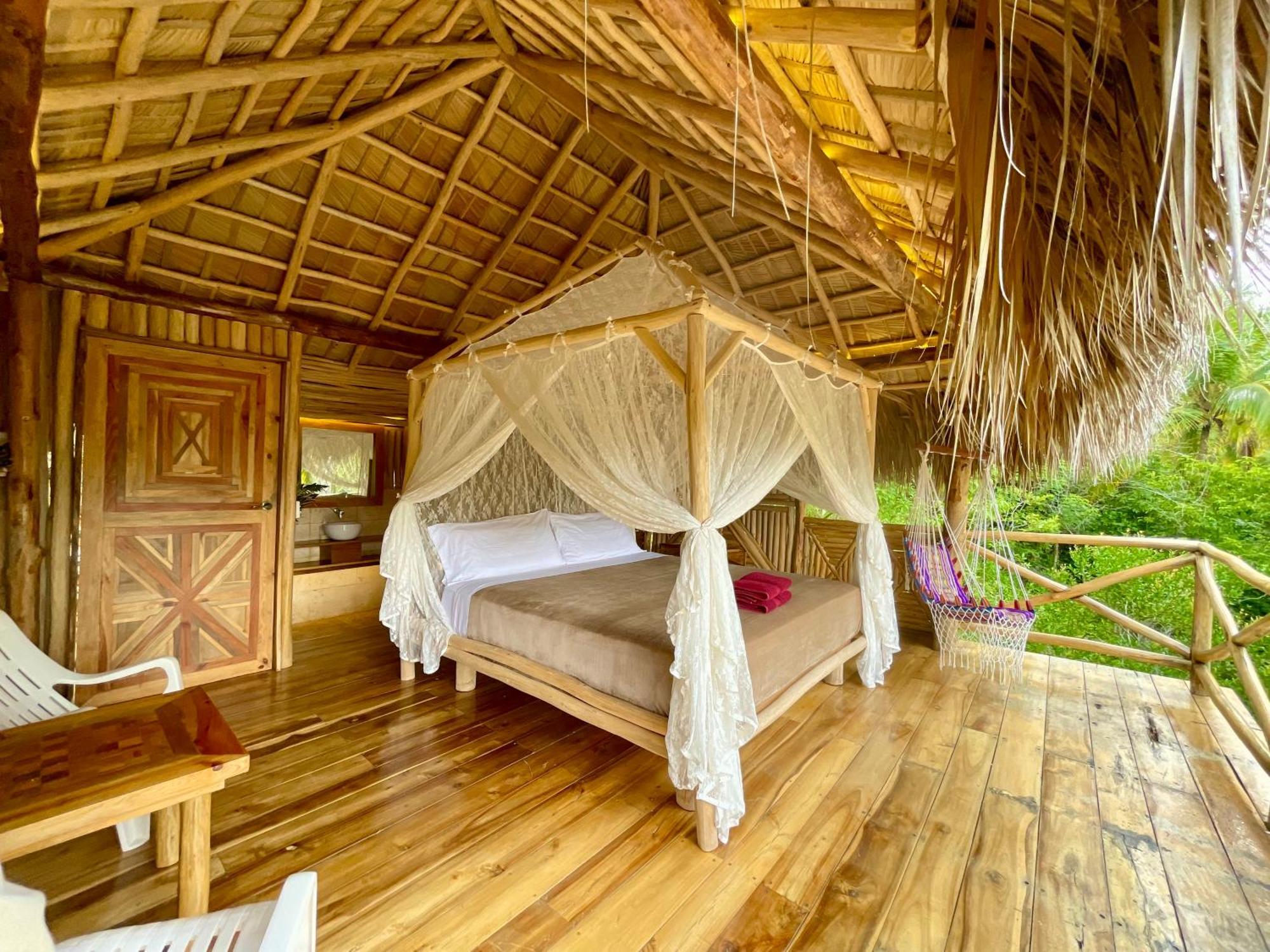 Rancho Romana Glamper Retreat Ch02 *