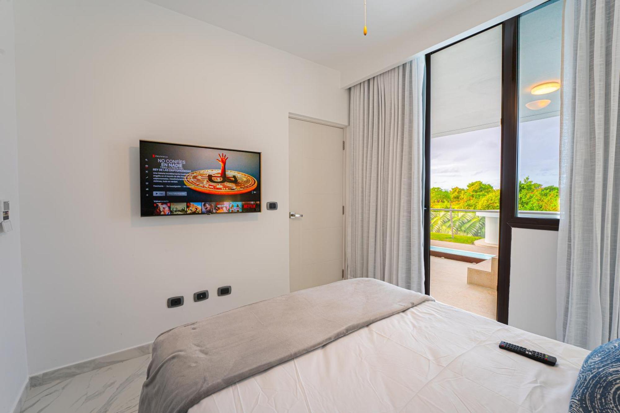 Beautiful With Private Jacuzzi, Pool & Golf Punta Cana