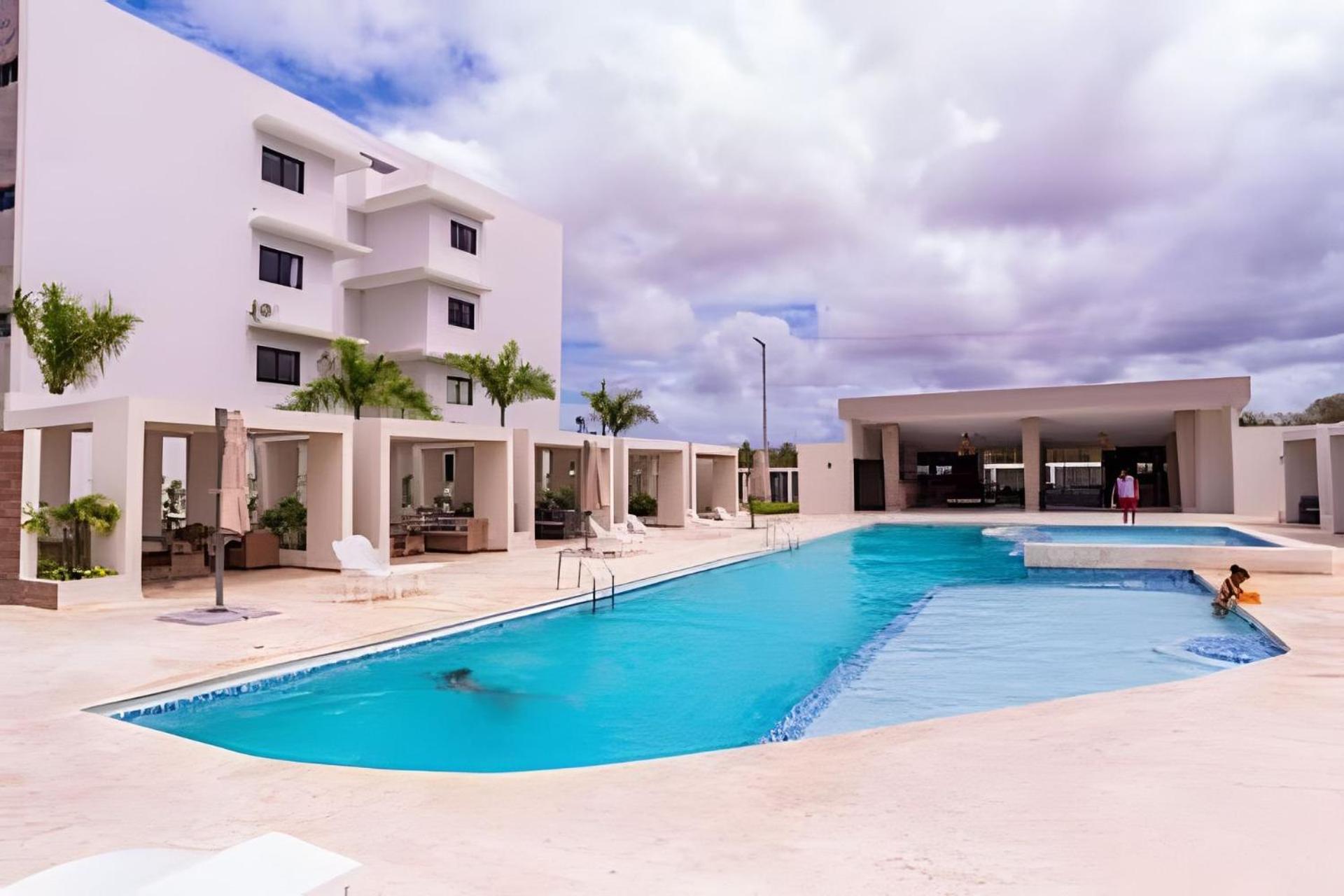 V01: Poolside Fun & Bbq For Families Villa Punta Cana