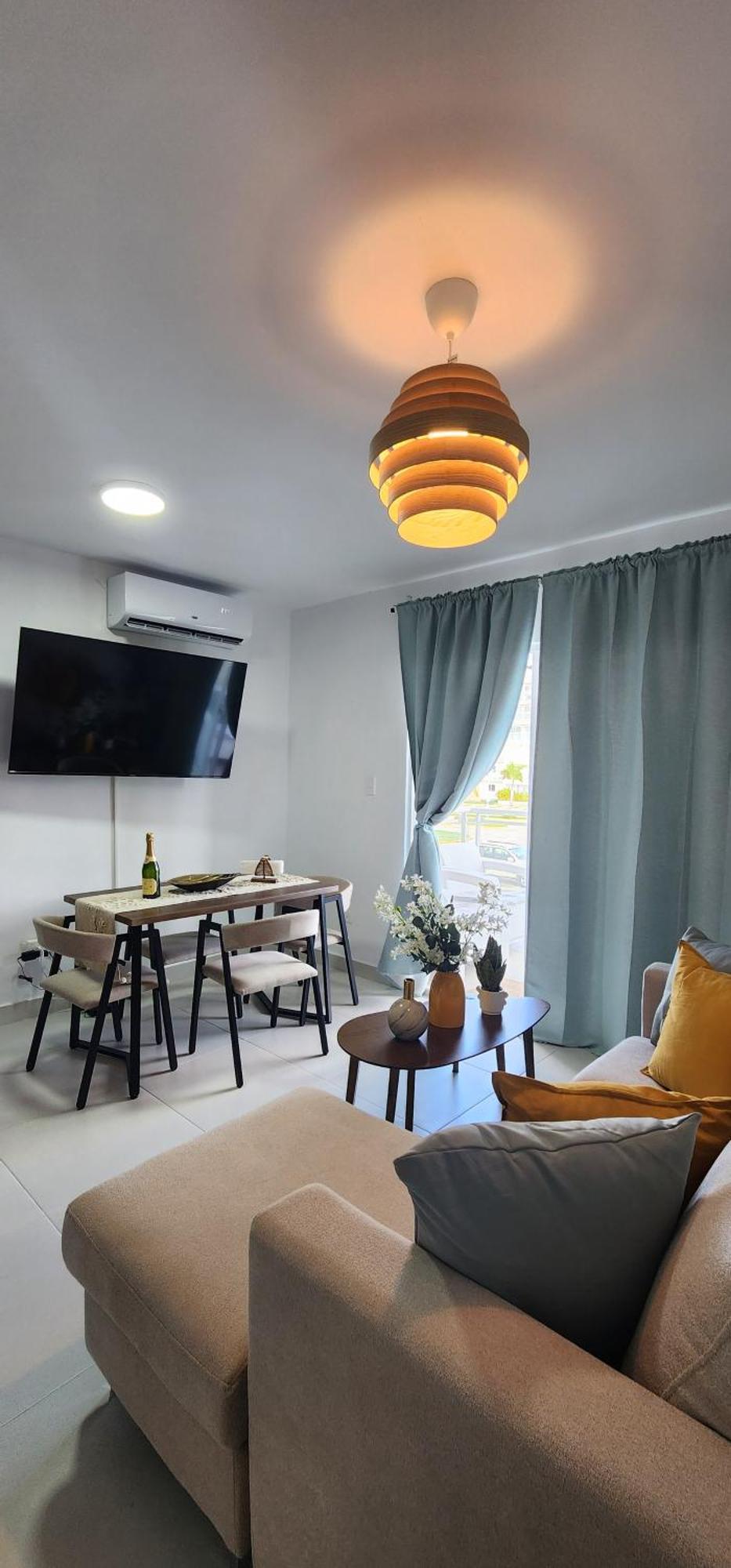 Tropical Dream, 2 Hab, 2 Banos, Terraza, Piscina, Wifi De Alta Velocidad Gratis Apartamento