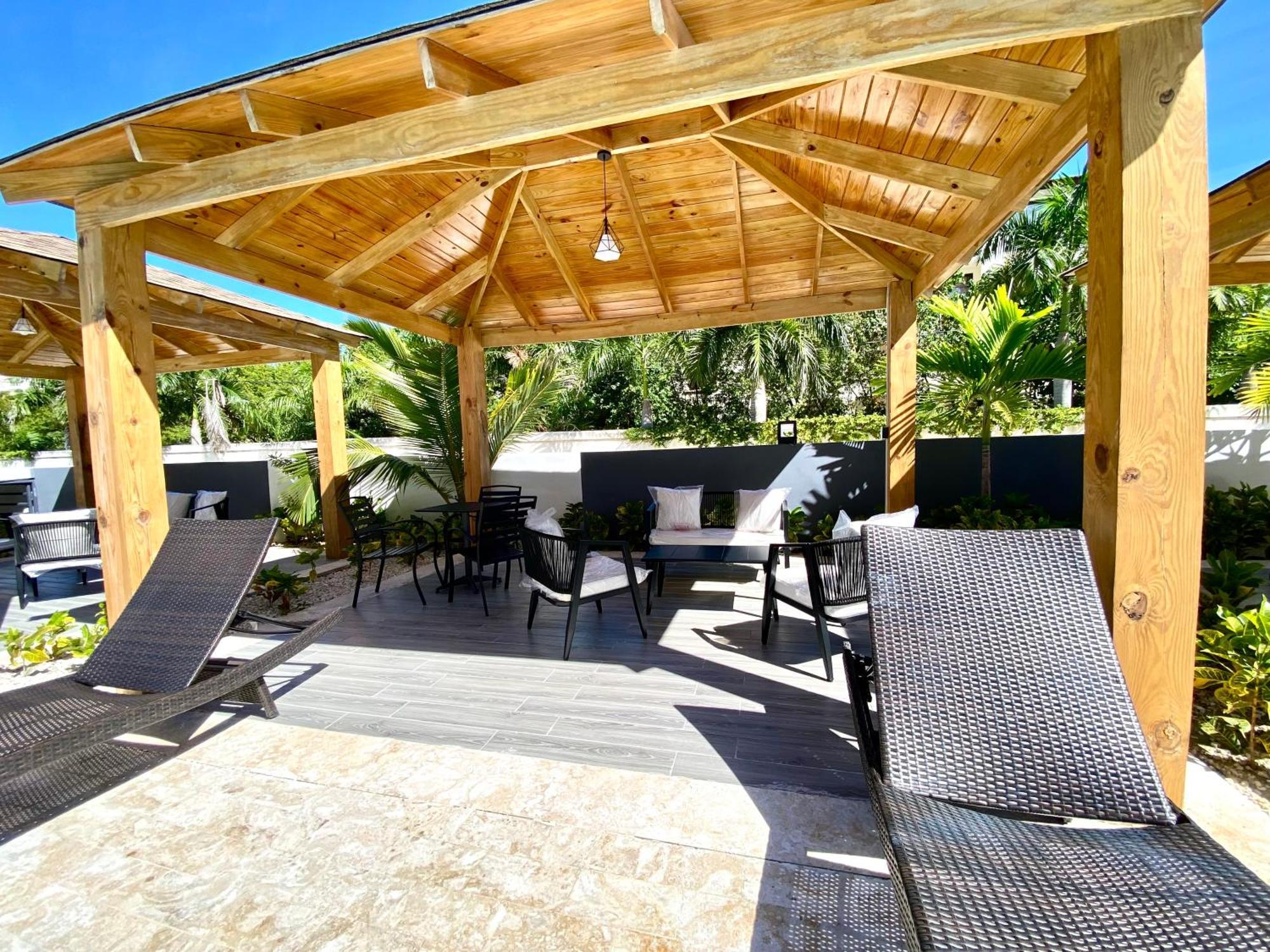 Apartamento Elegancia Tropical And Pool Bibijagua Rd *