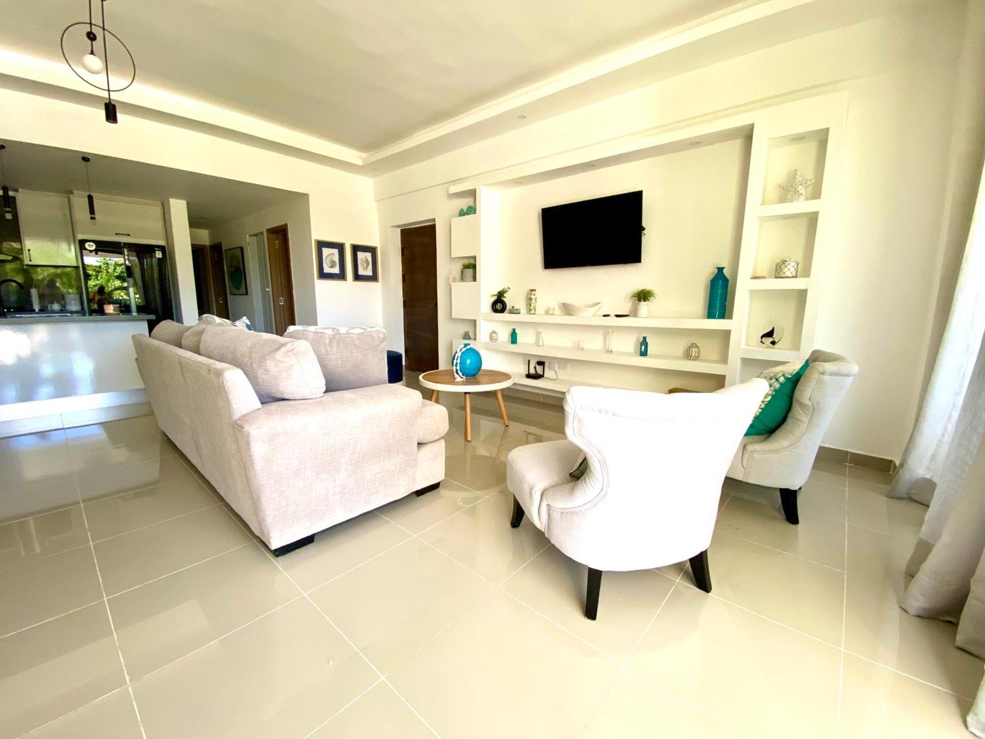 Elegancia Tropical And Pool Bibijagua Rd Apartamento