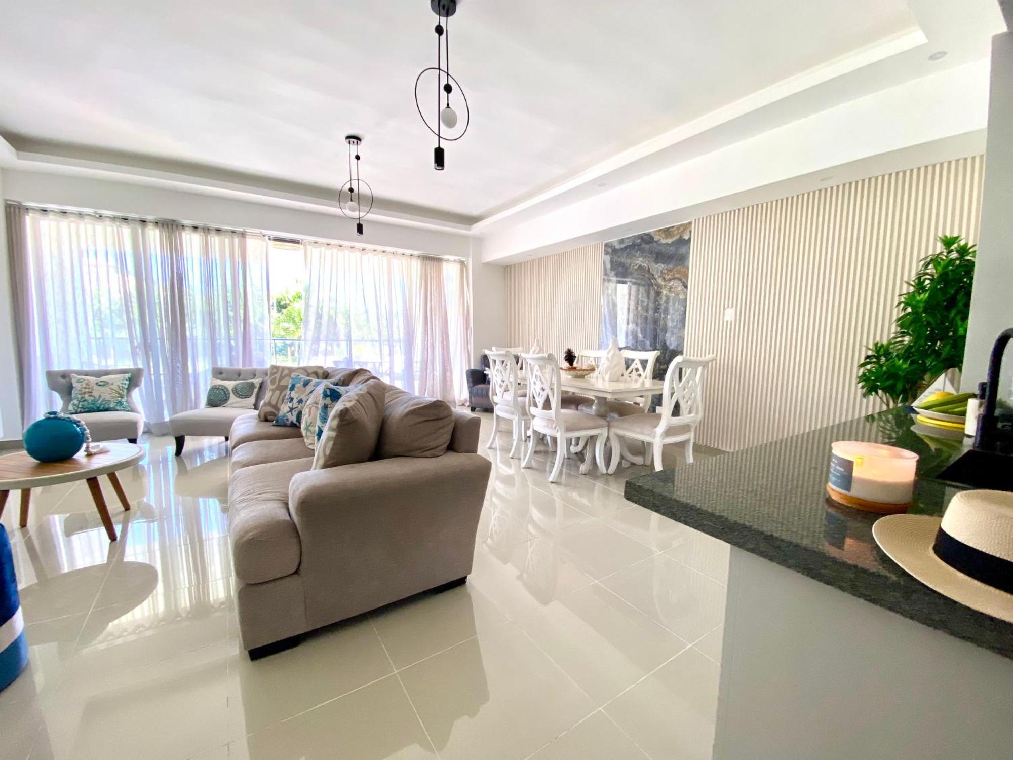 Elegancia Tropical And Pool Bibijagua Rd Apartamento