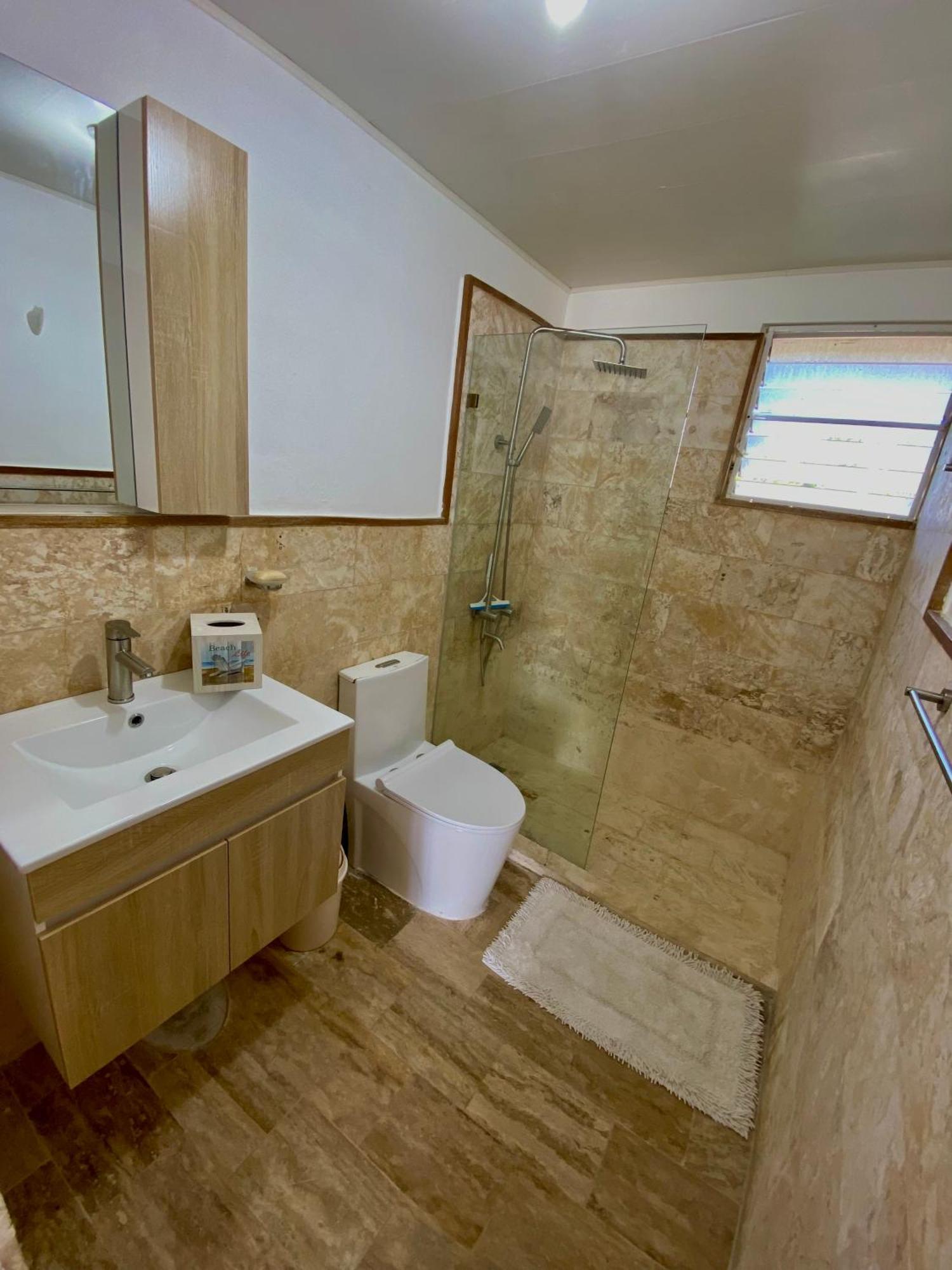Apartment The Perfect Place For In Corales Rd *