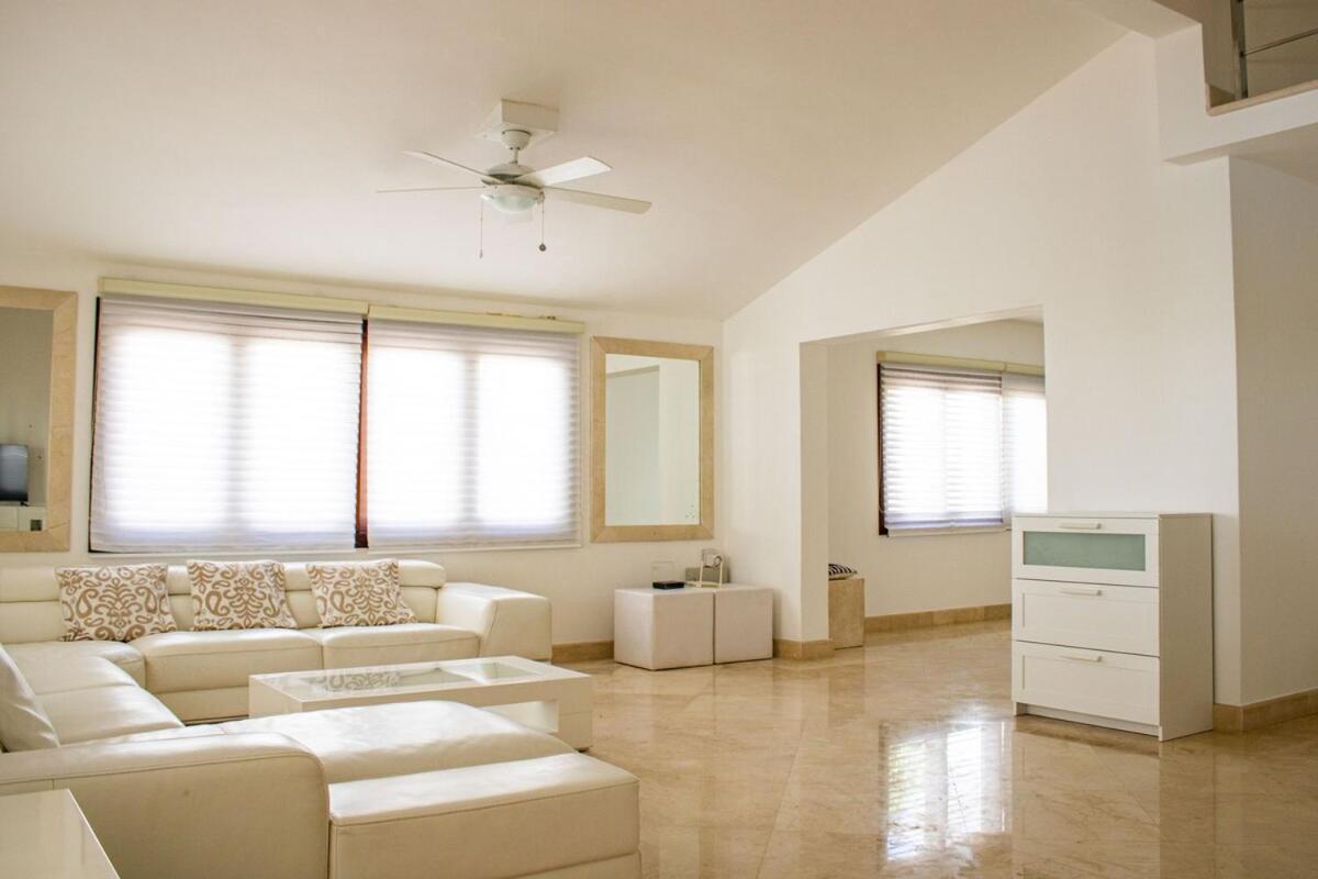Сasa de vacaciones 7br Next To Punta Cana