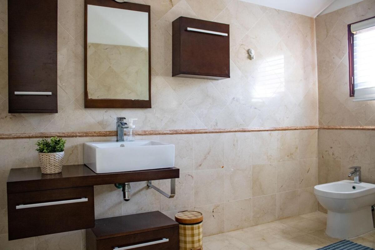 Сasa de vacaciones 7br Next To *