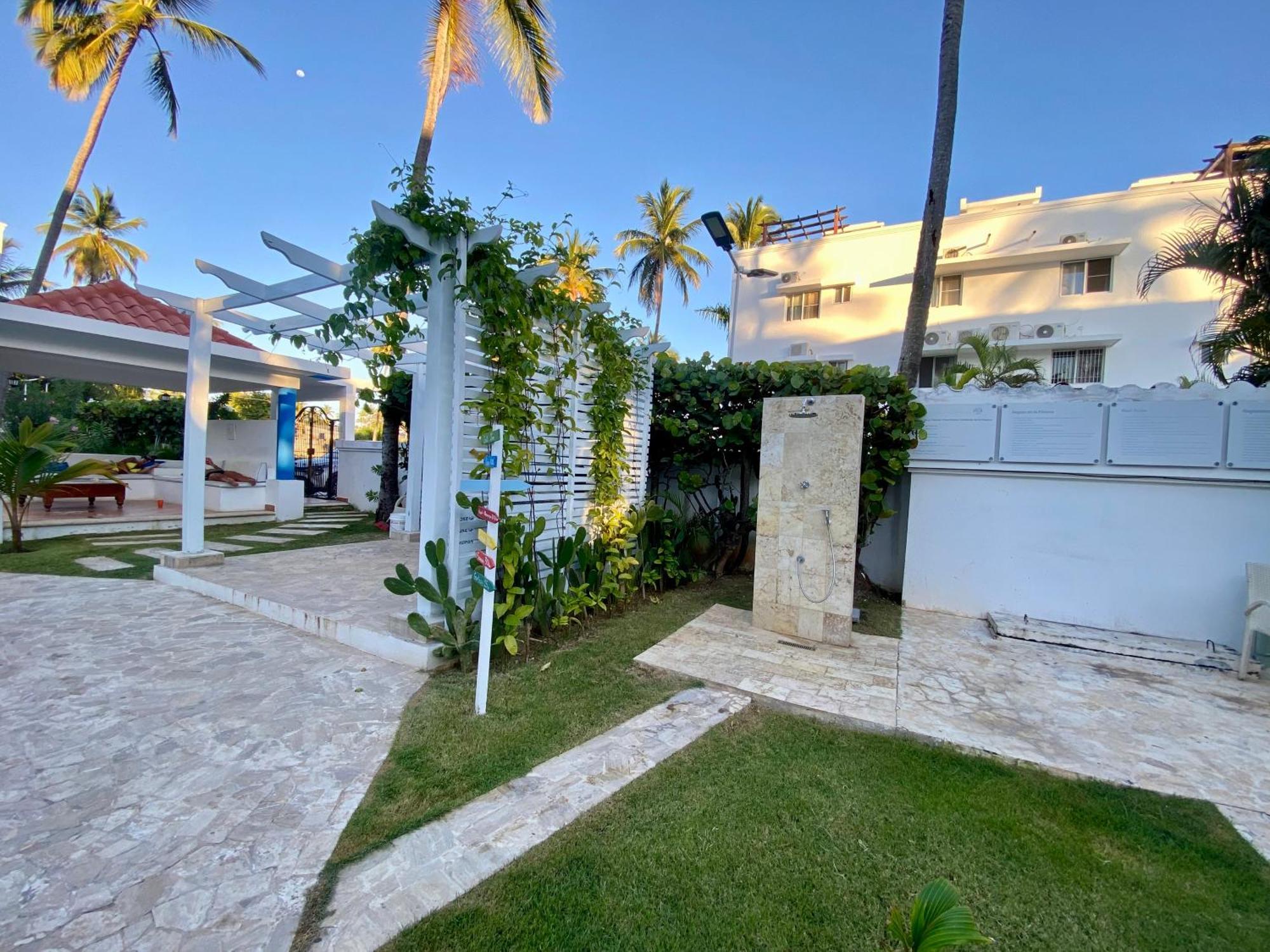 The Perfect Place For In Corales Rd Apartment