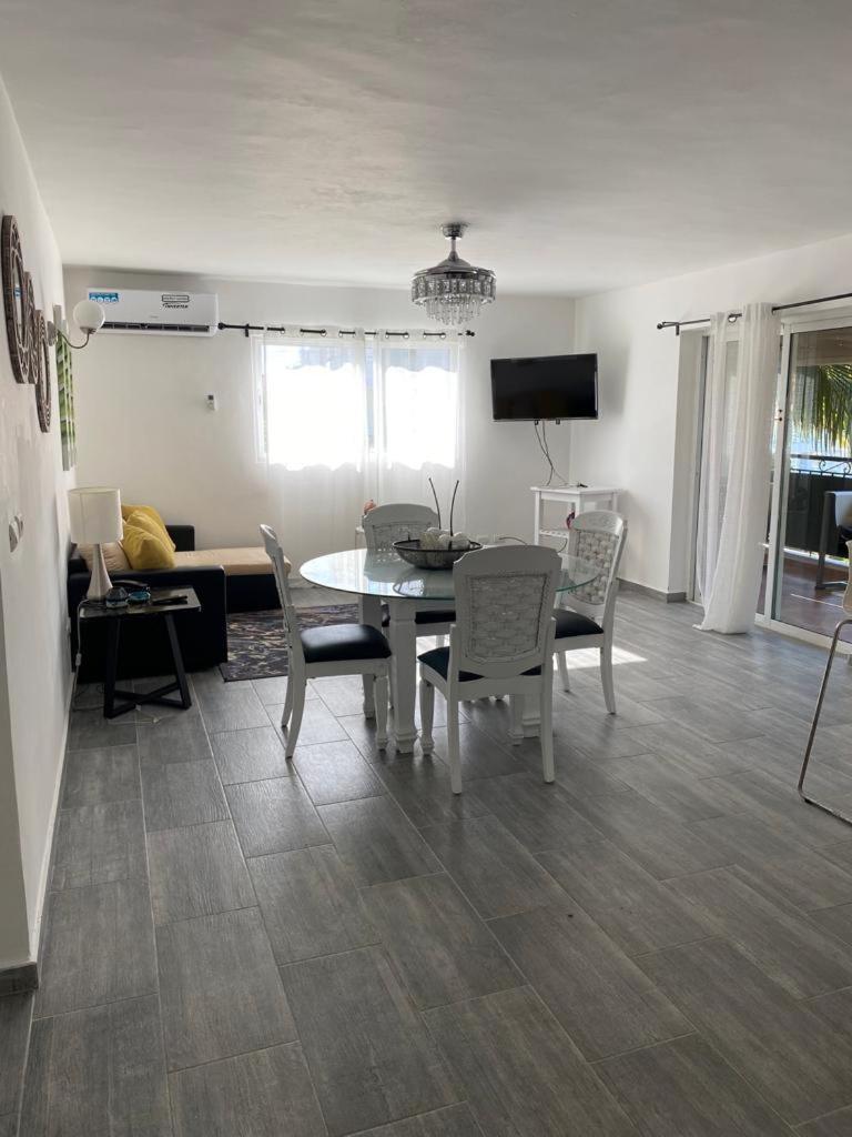 Tranquil 3 Bedroom - Pool & Private Access Punta Cana