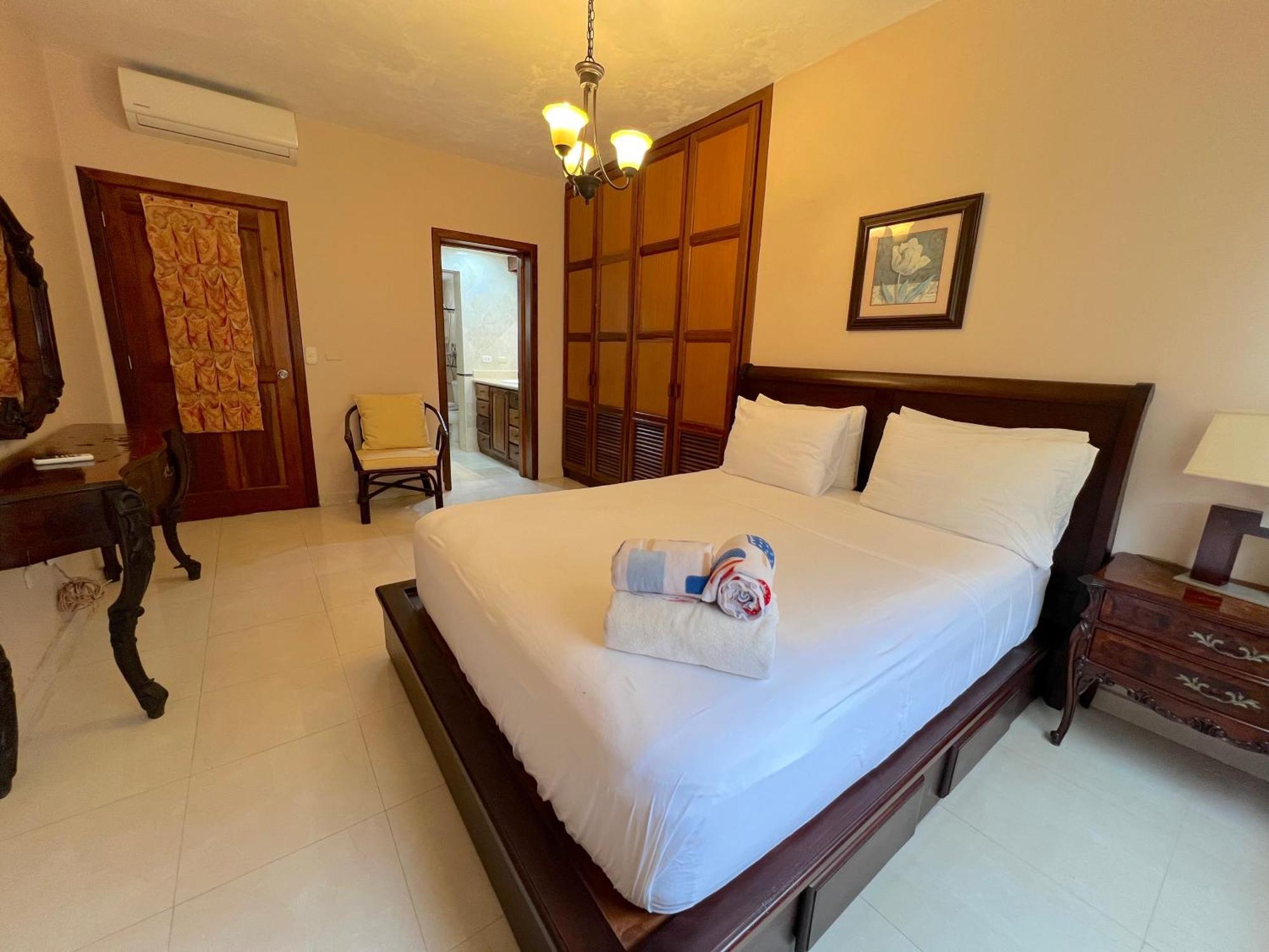 Sunny And - Corales - Great Location With Many Restaurants 5* Punta Cana