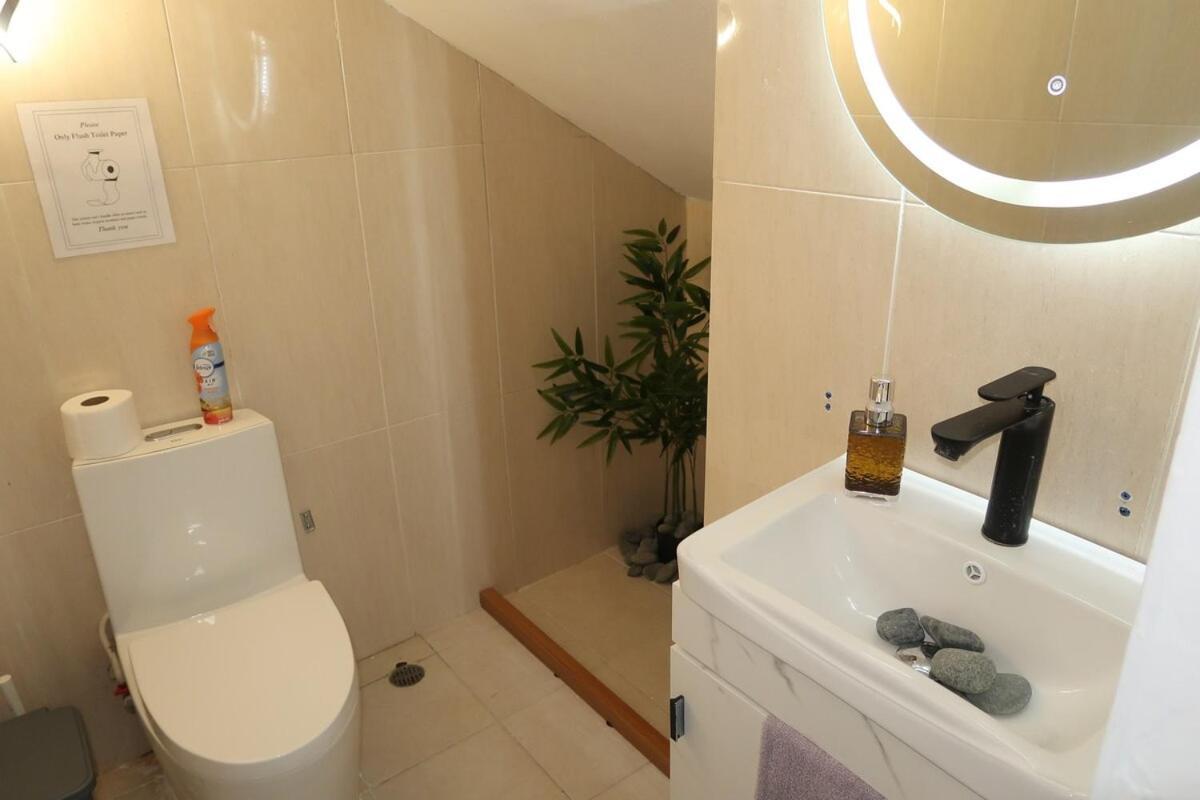 Villa Gorgeous 3 Bed 2 And A Half Bath Nearby Beaches *
