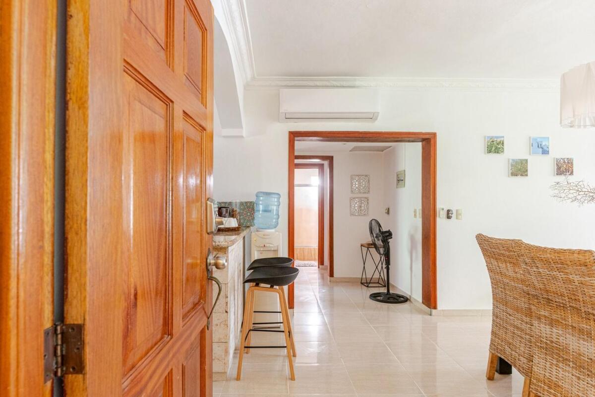 Spacious 2 Bedroom With Pool Close To Apartamento