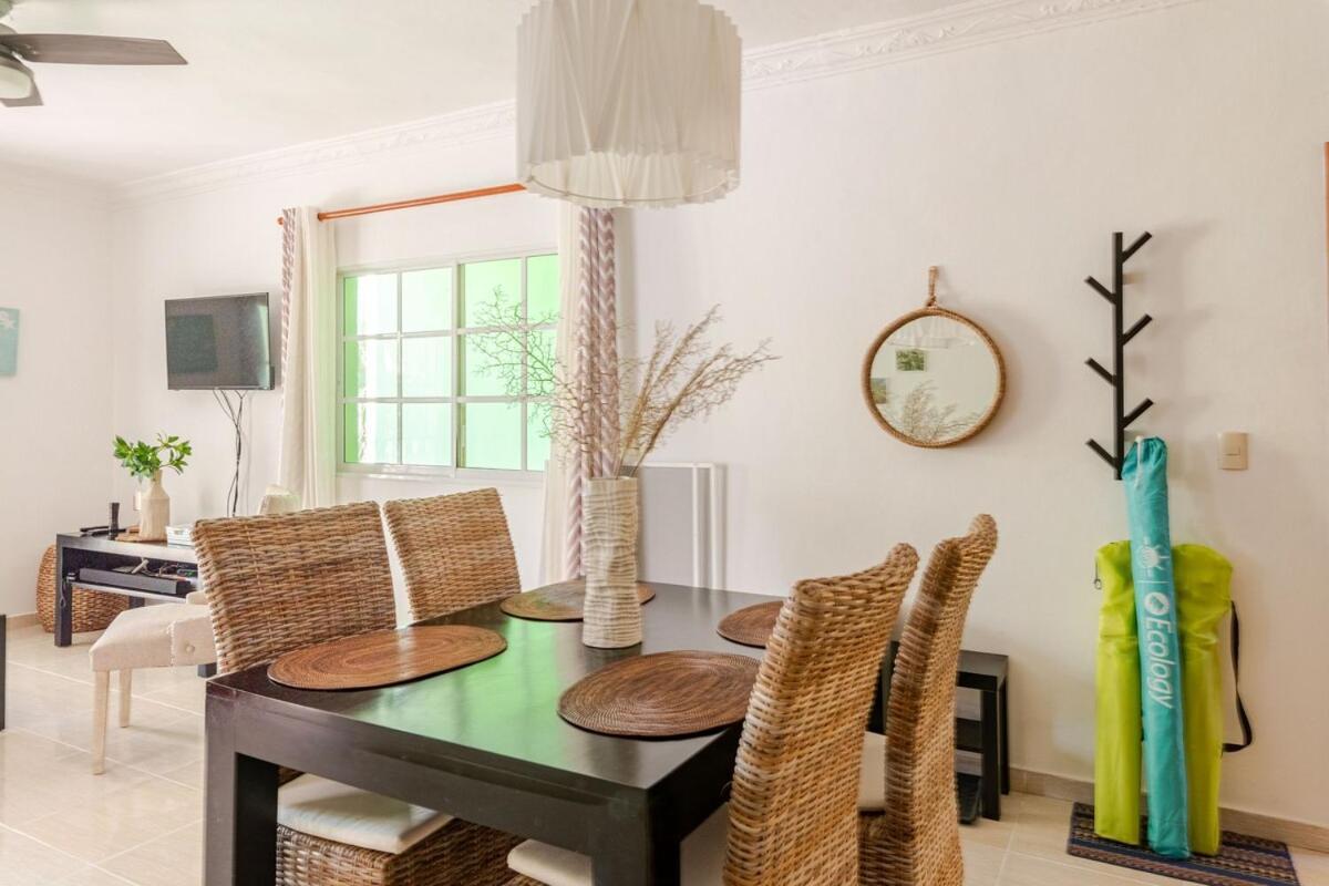 Spacious 2 Bedroom With Pool Close To Apartamento