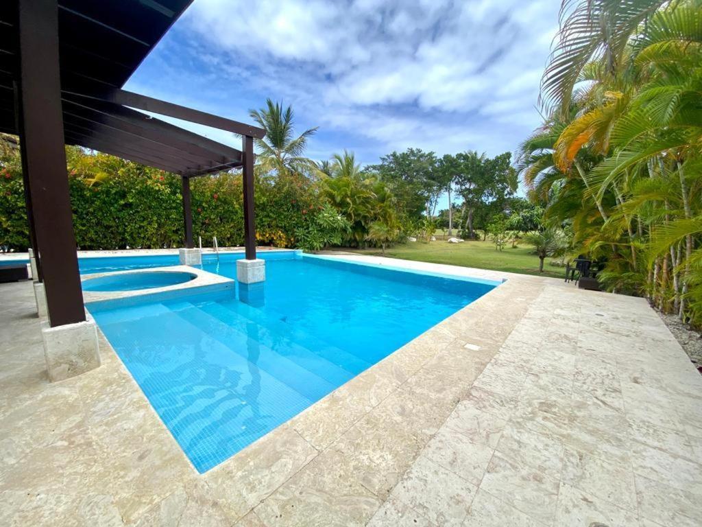 Private With Pool & Golf View *