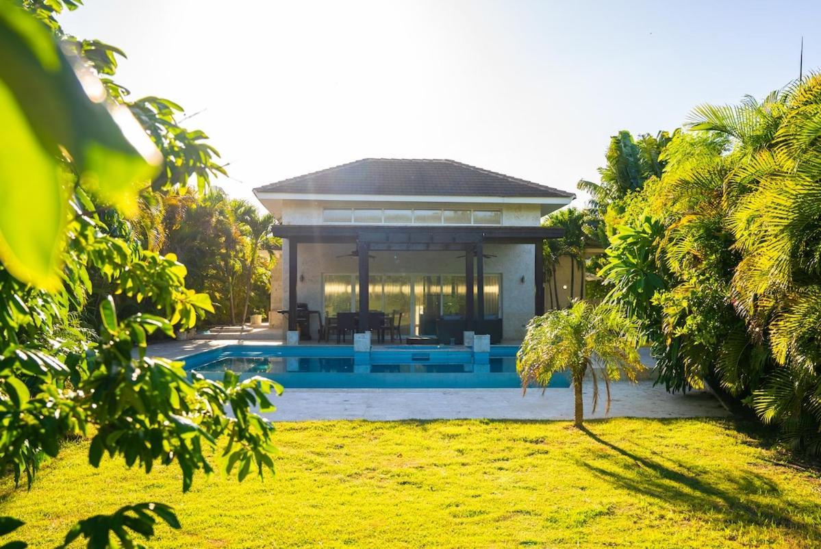 Villa Private With Pool & Golf View *