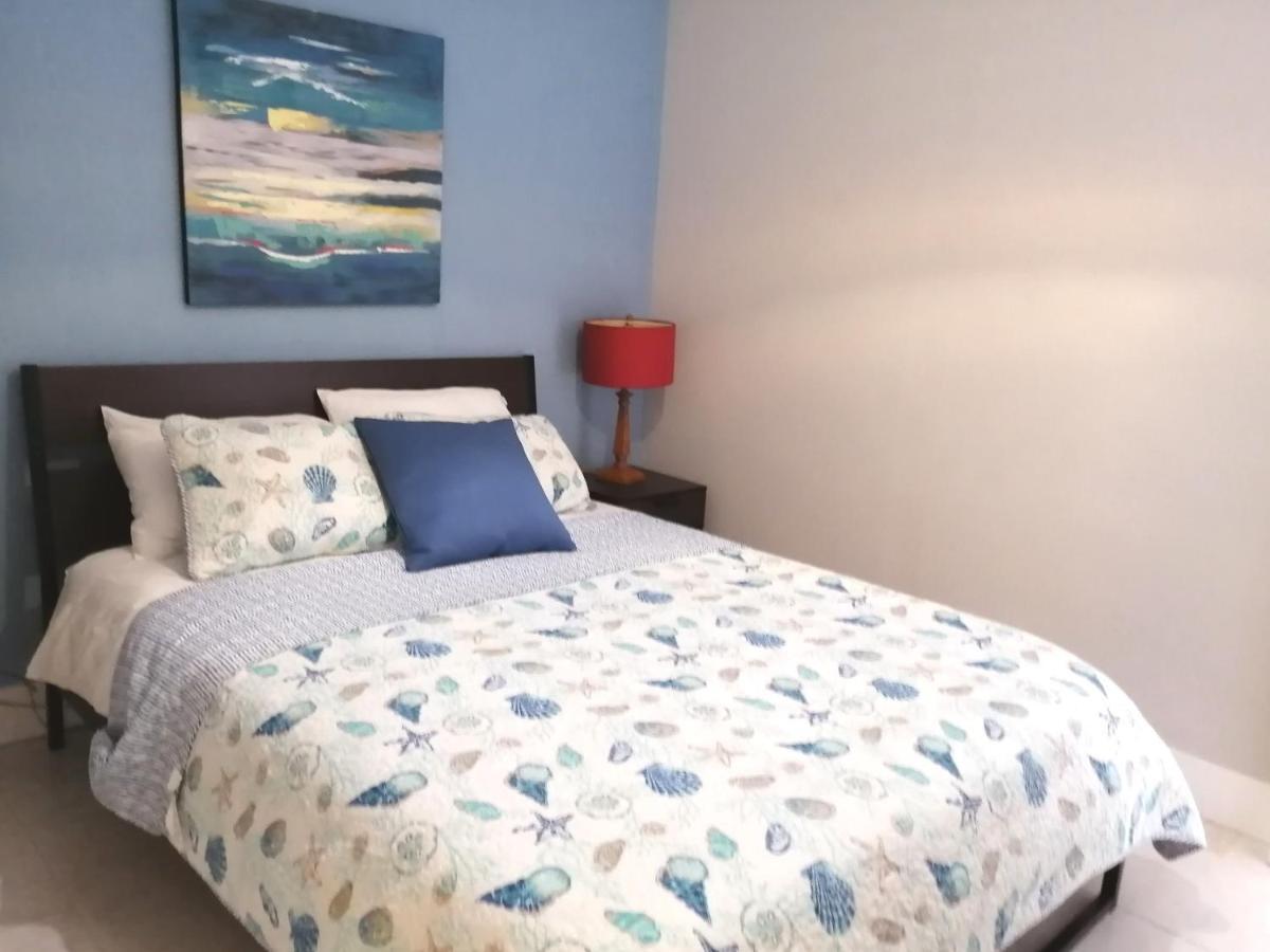 Tanama Lodge, Long & Short Term Apartamento *