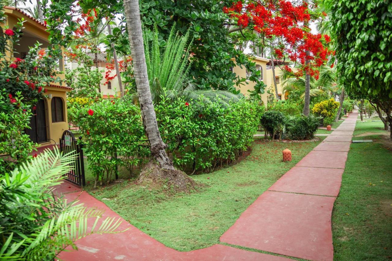 Aparthotel Flor Del Mar Beachfront