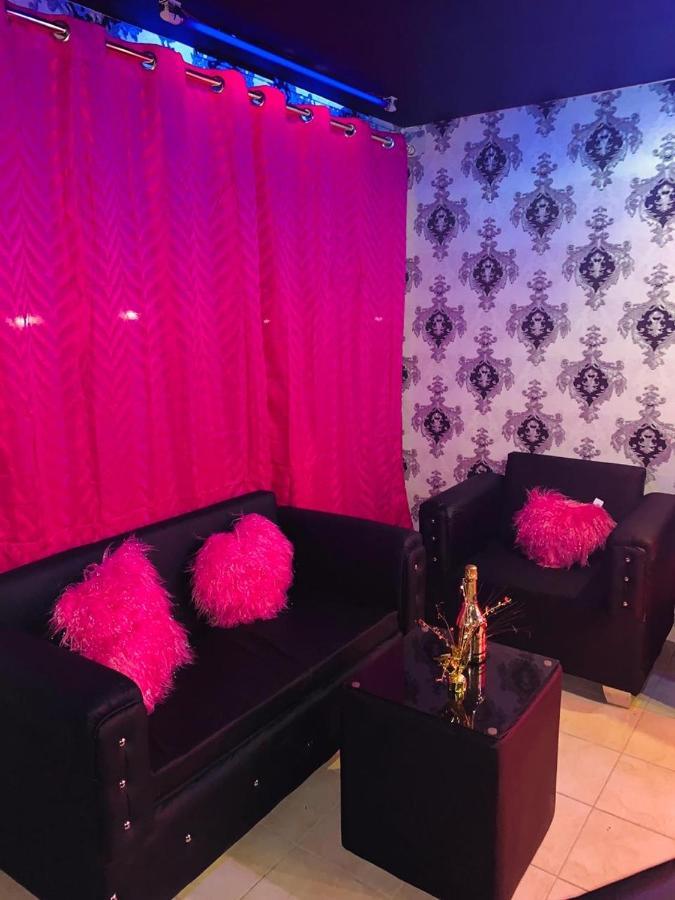 Relax Cabaret